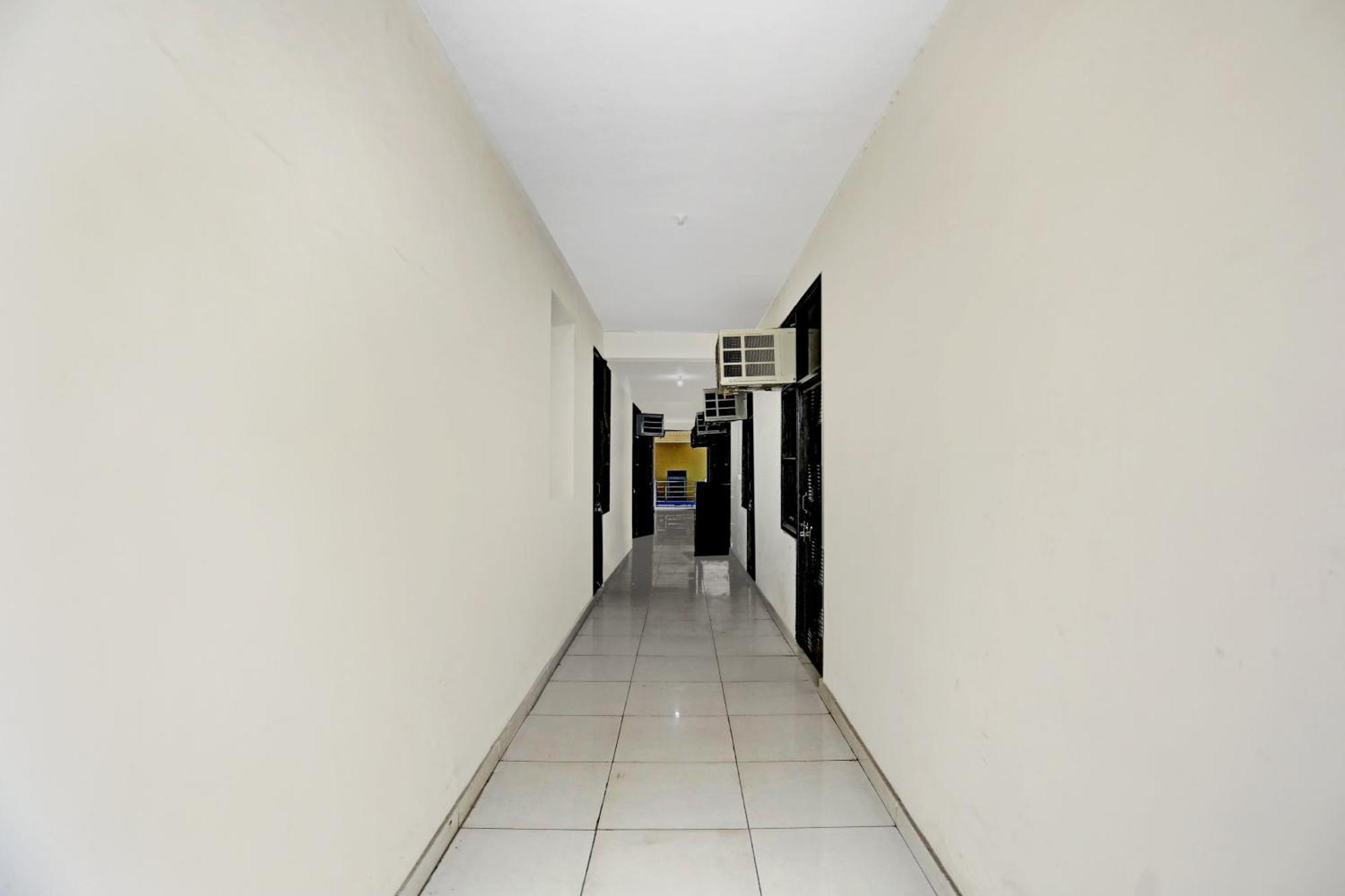 Hotel O Vrinda Residency 노이다 외부 사진